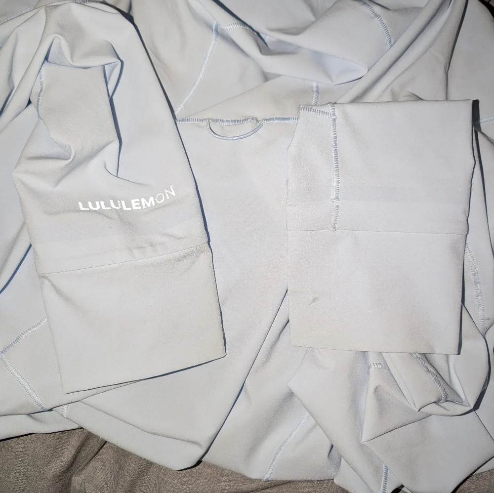 Lululemon Mist Over Windbreaker Light Blue - Picture 5 of 12